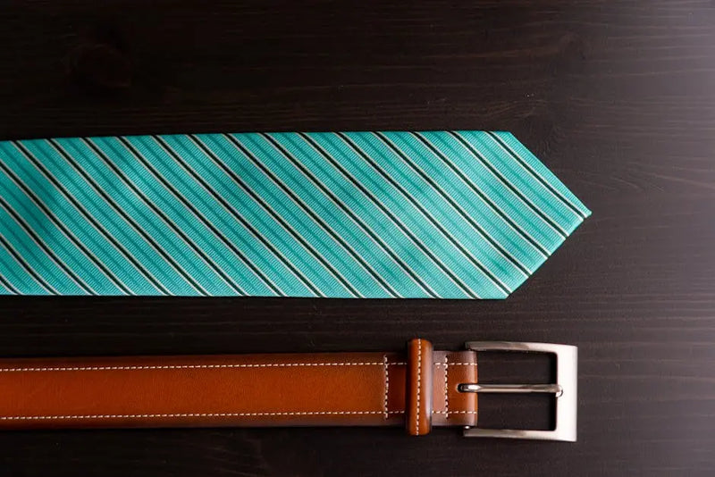 15 Fashion Hacks Using Leather Belts