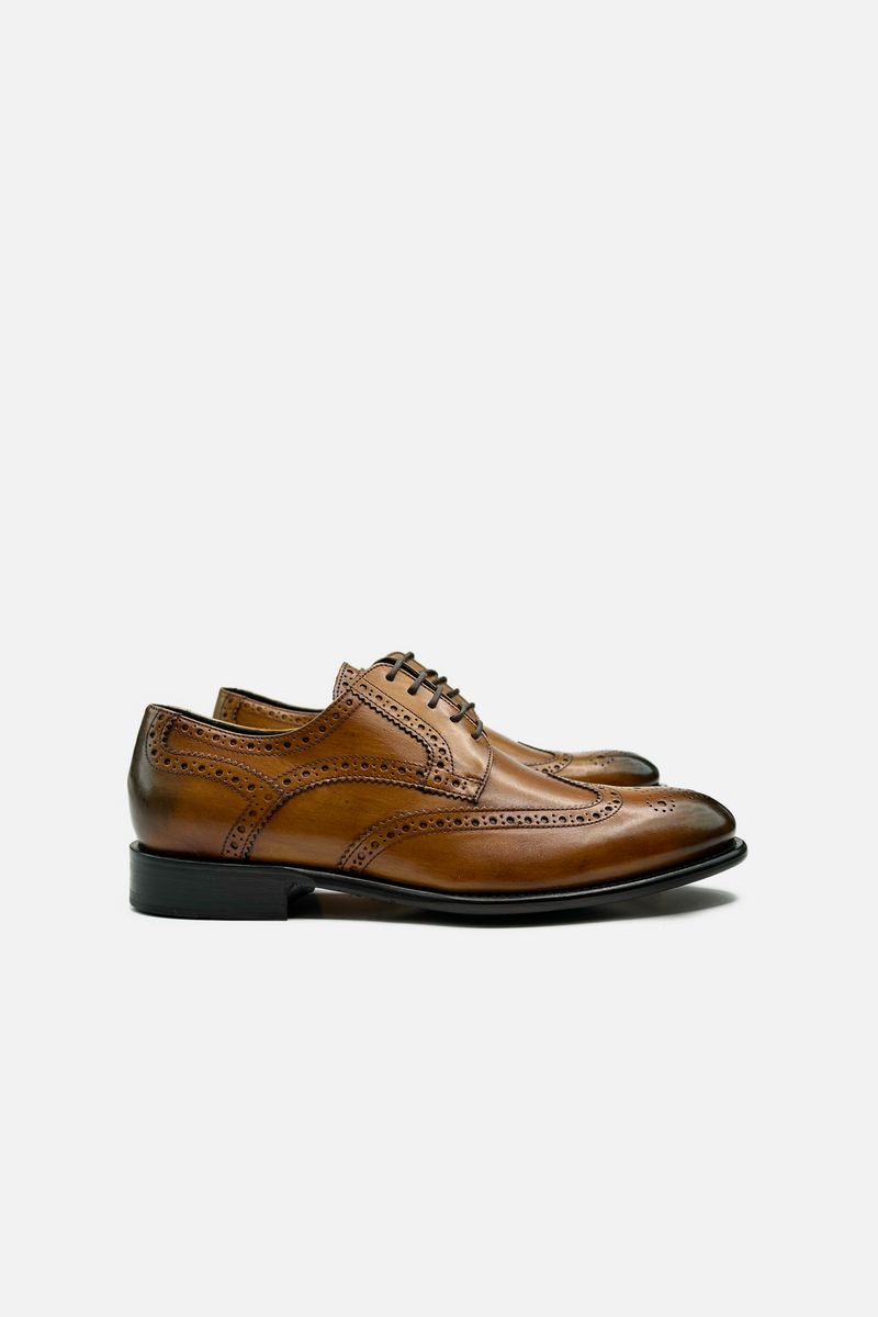 A484 Wingtip Dress Shoes