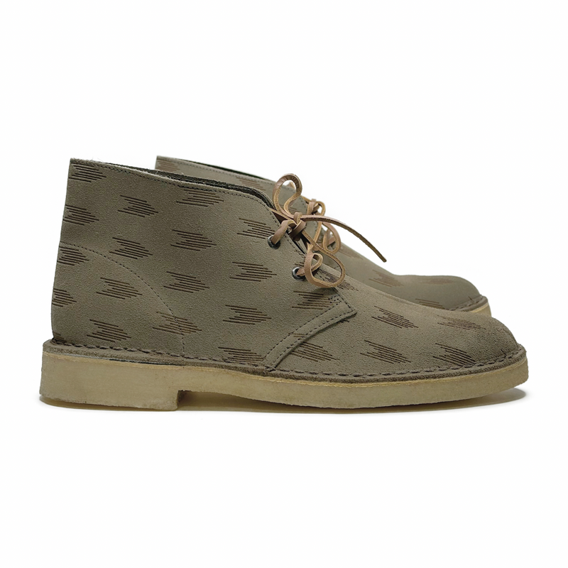 Clarks camouflage desert boots top