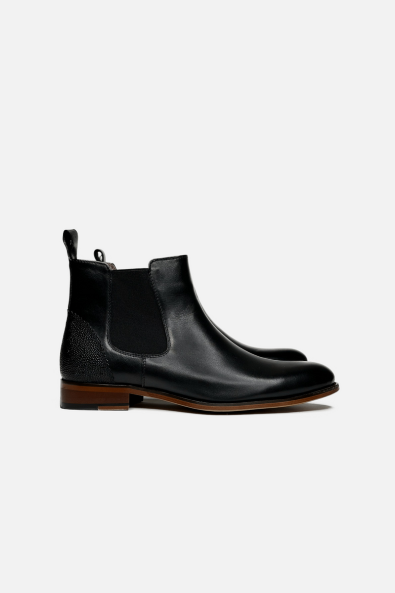 Desert One Chelsea Boots