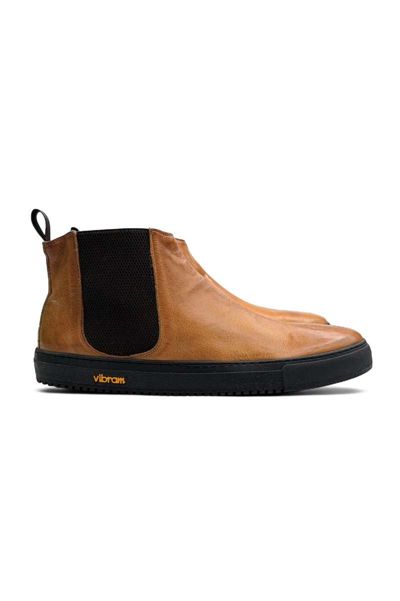 H880 Chelsea Sneakers